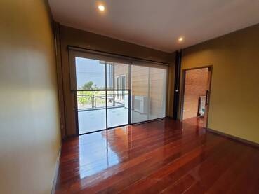 ม่านม้วน Sunscreen