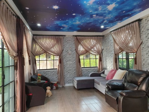 วอลล์เปเปอร์สั่งผลิต